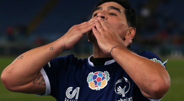 Chiaromonte accoglie idealmente i fan di Maradona nella Casa Rosada